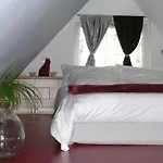 Le Rouge D'hotes De Charme En Alsace 4* Orbey