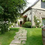 Le Rouge D'hotes De Charme En Alsace Bed & Breakfast 4*