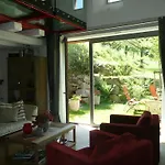 Le Rouge D'hotes De Charme En Alsace Bed & Breakfast