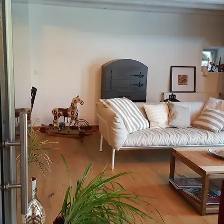 Bed & Breakfast Le Rouge D'hotes De Charme En Alsace