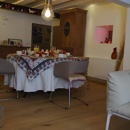 Le Rouge D'hotes De Charme En Alsace