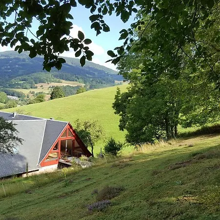Le Rouge D'hotes De Charme En Alsace