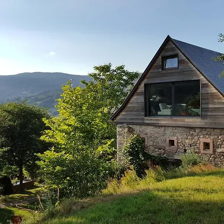 Le Rouge D'hotes De Charme En Alsace