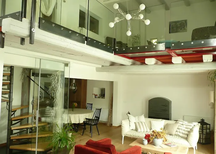 Le Rouge D'hotes De Charme En Alsace