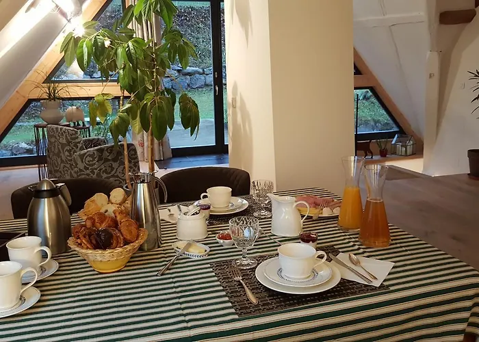 Le Rouge D'hotes De Charme En Alsace Bed & Breakfast Orbey