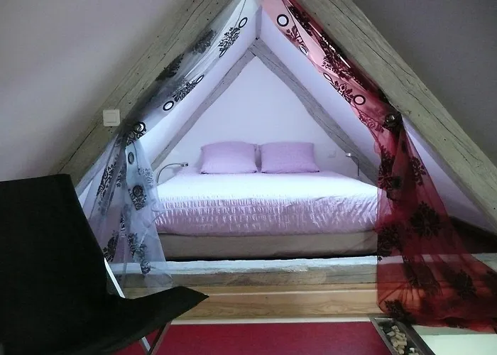 Bed & Breakfast Le Rouge D'hotes De Charme En Alsace 4*
